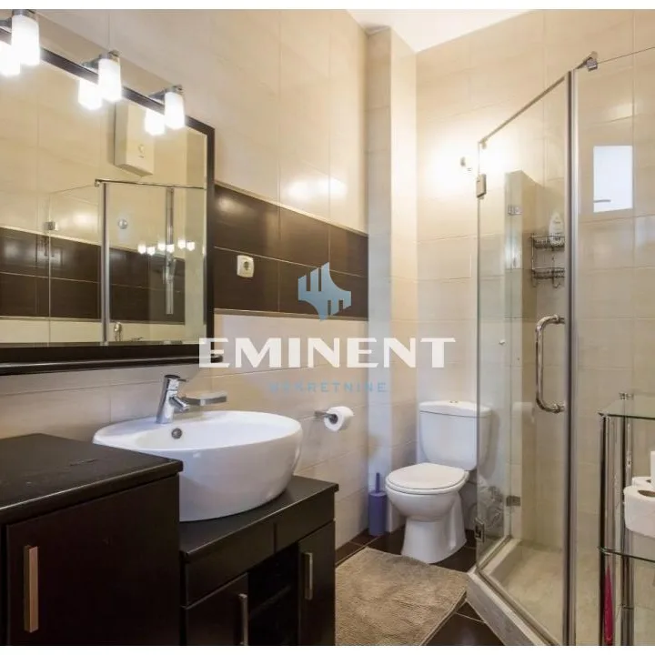 Trosoban stan za izdavanje, Zeleni Venac, Beograd, 80m², 1.500 €/mes