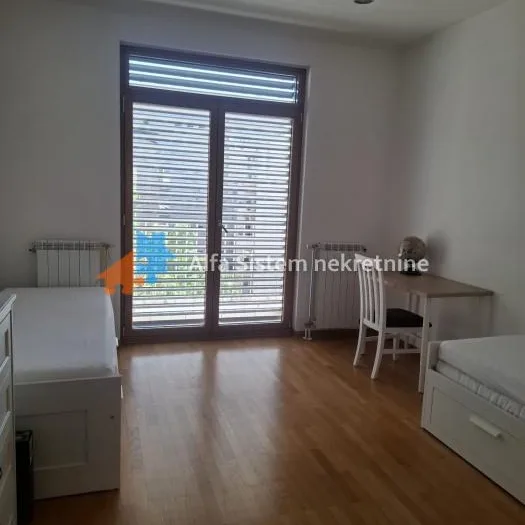 Stan Izdavanje Beograd Palilulska Pijaca 100 m2