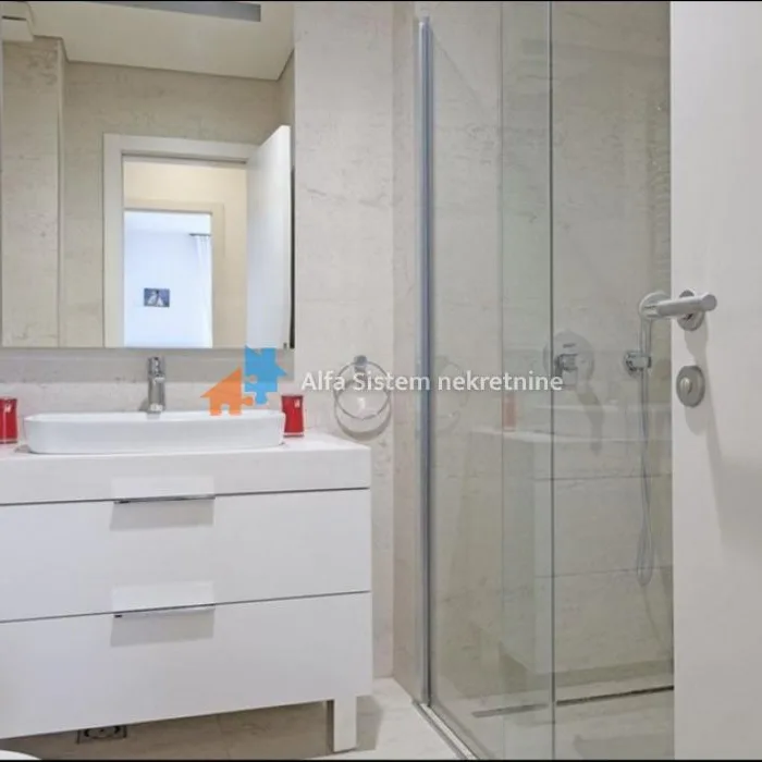 Trosoban stan za izdavanje, Mostarska Petlja, Beograd, 89m², 2.500 €/mes