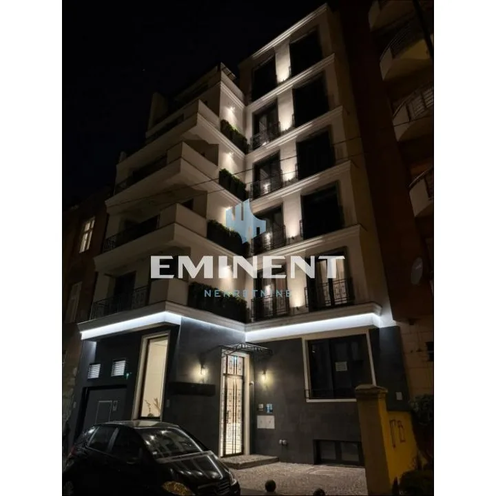 Dvosoban stan za izdavanje, Kalenić Pijaca, Beograd, 53m², 1.300 €/mes
