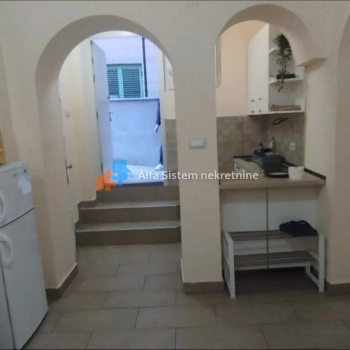 Stan Izdavanje Beograd Neimar 51 m2