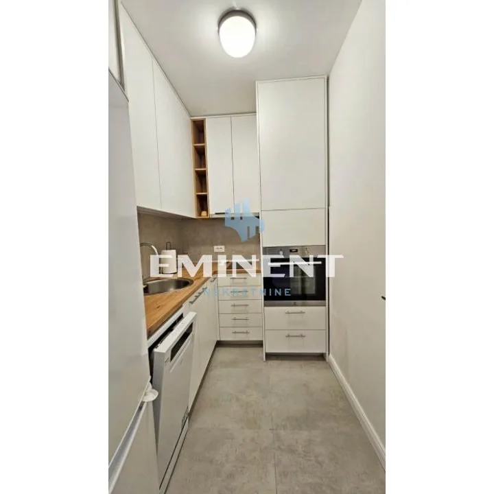 Stan Izdavanje Beograd Gornji Grad 51 m2