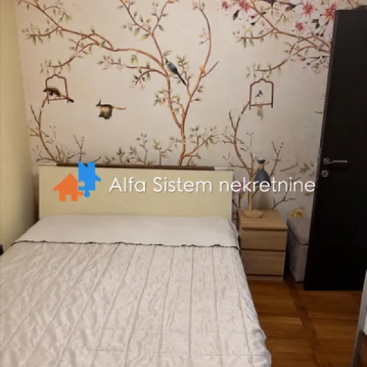 Stan Izdavanje Beograd Južni Bulevar 75 m2
