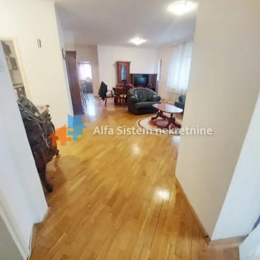 Stan Izdavanje Beograd Banovo Brdo 140 m2