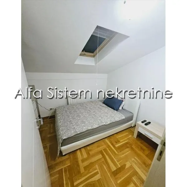 Četvorosoban stan za izdavanje, Voždovac, Beograd, 100m², 1.400 €/mes