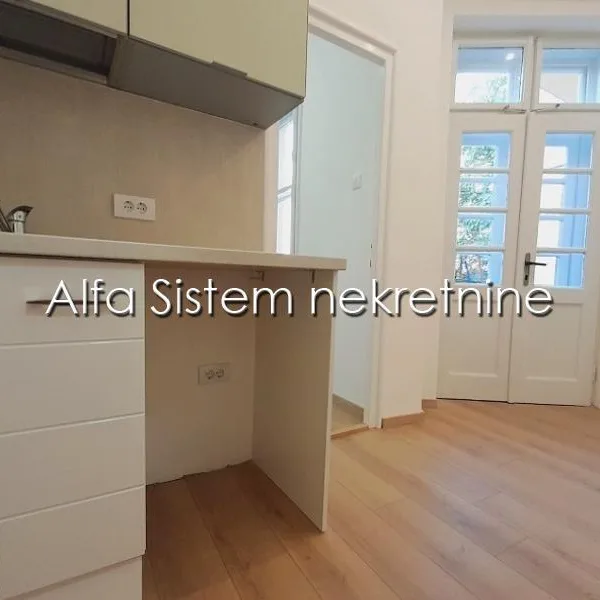 Lokal Izdavanje Beograd Kalenić Pijaca 87 m2