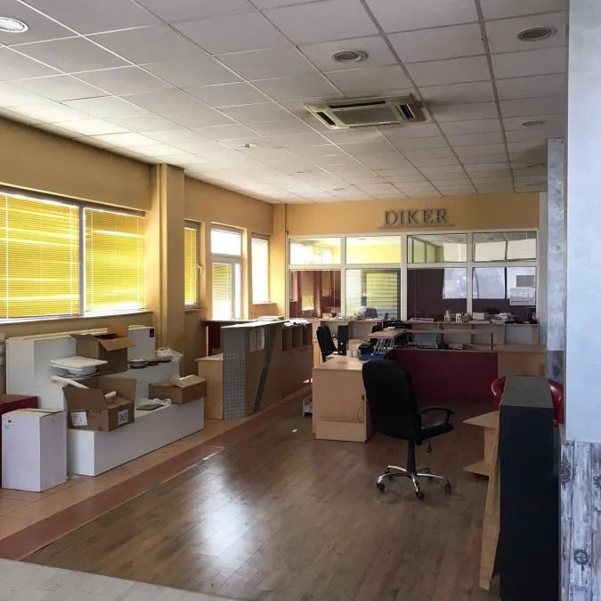 Lokal Izdavanje Beograd Konjarnik (voždovački Deo) 750 m2