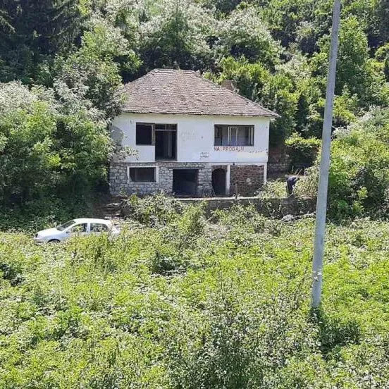 Lokal Prodaja Paraćin  178 m2