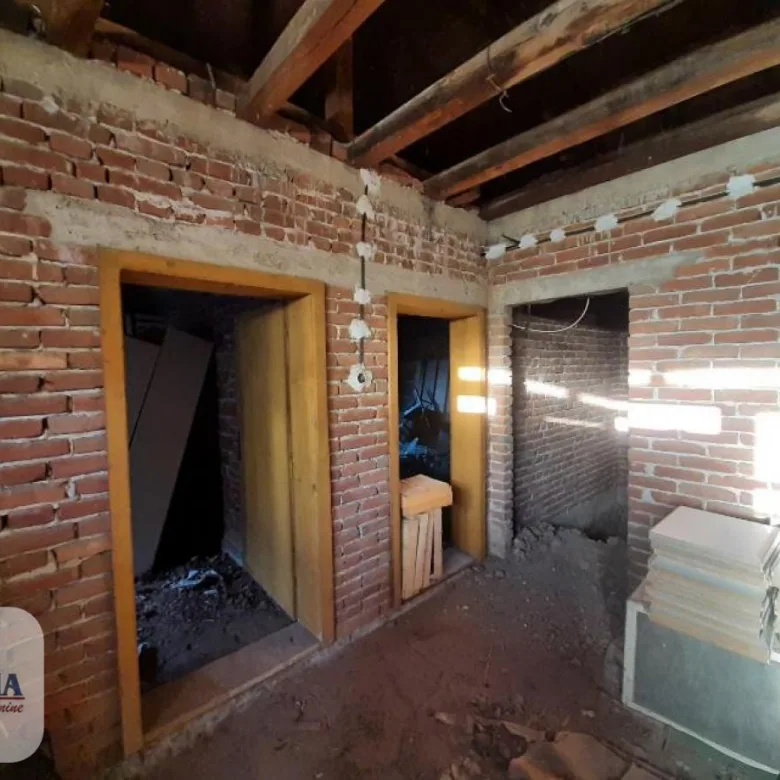 Kuća Prodaja Paraćin  96 m2