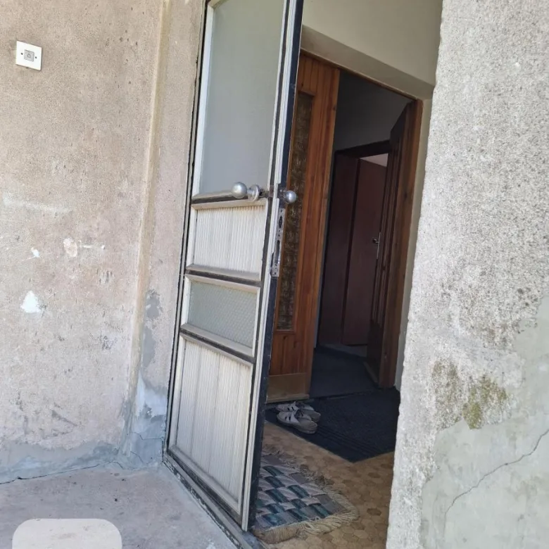 Kuća Prodaja Paraćin  83 m2
