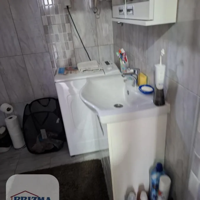 Kuća Prodaja Paraćin  186 m2