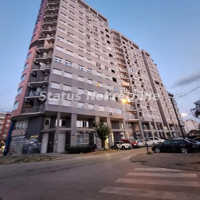 Garsonjera na prodaju, Bulevar Evrope, Novi Sad, 35m², 124.400 €