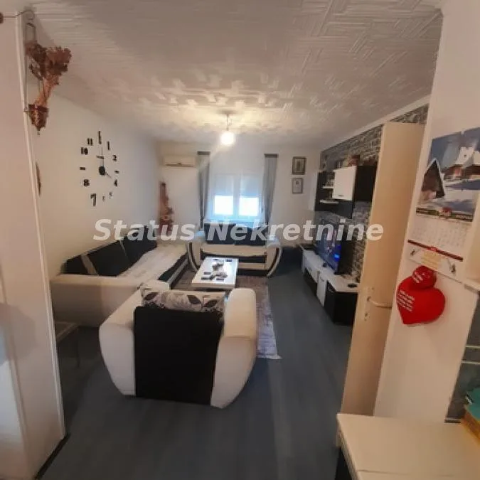 Kuća na prodaju, Centar, Beočin, 100m², 199.000 €