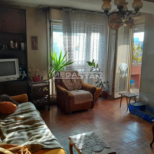 Trosoban stan na prodaju, Botanička Bašta, Beograd, 85m², 275.000 €