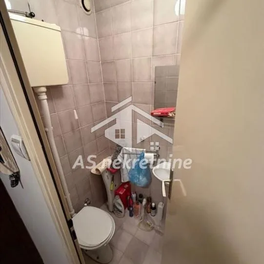 Četvorosoban stan za izdavanje, Blok 72, Beograd, 93m², 1.000 €/mes