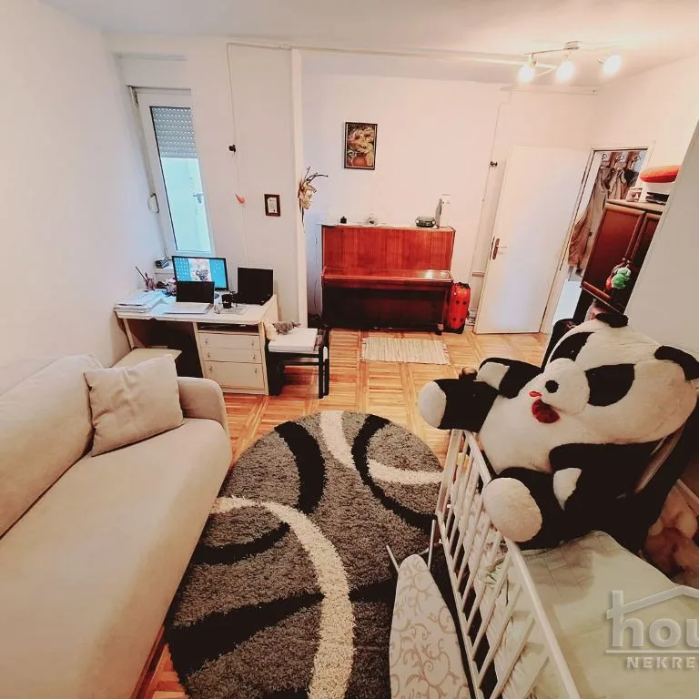 Troiposoban stan na prodaju, Bulevar Oslobođenja, Novi Sad, 80m², 5. sprat, 208.000 €