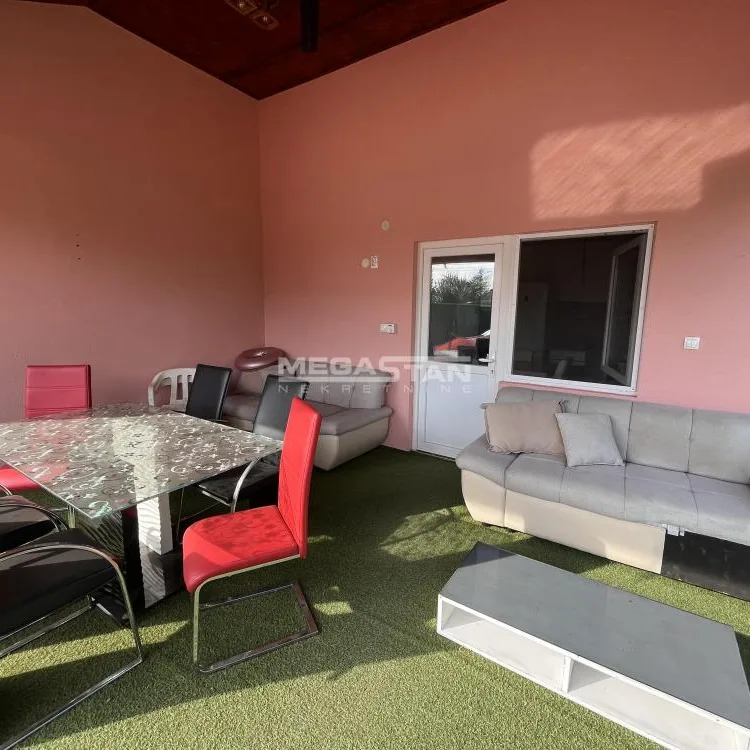 Kuća na prodaju, Ašanja, Pećinci, 145m², 260.000 €