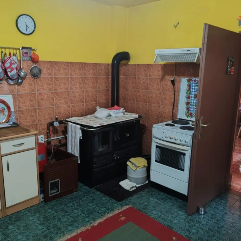 Kuća na prodaju, Rakovac, Beočin, 167m², 206.000 €