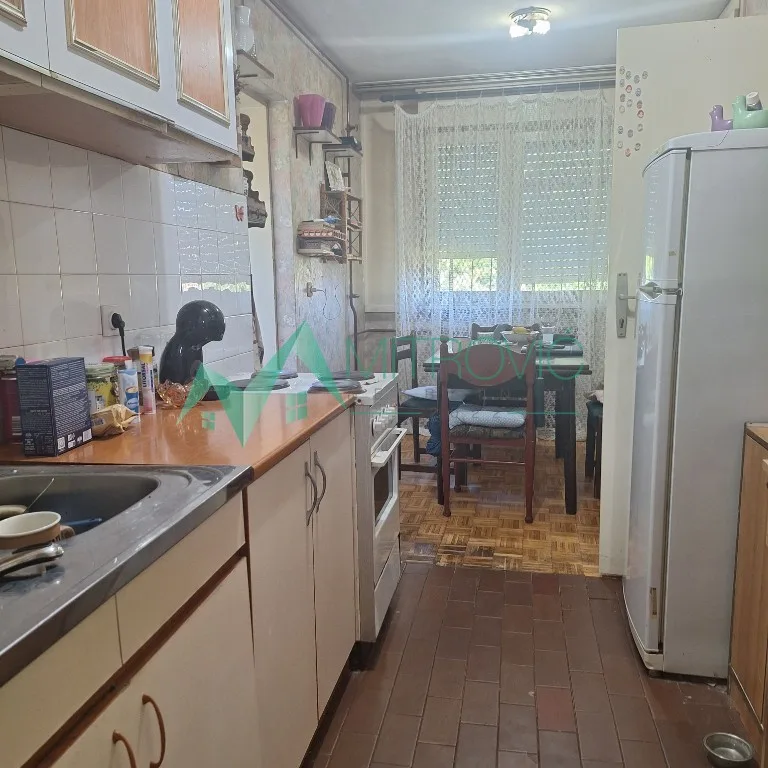 Četvorosoban stan na prodaju, Novo Naselje, Novi Sad, 82m², 169.000 €