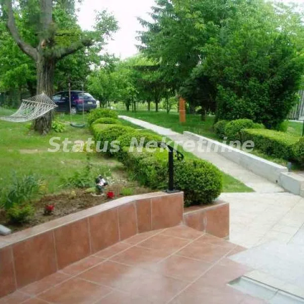 Kuća na prodaju, Irig, 360m², 515.000 €