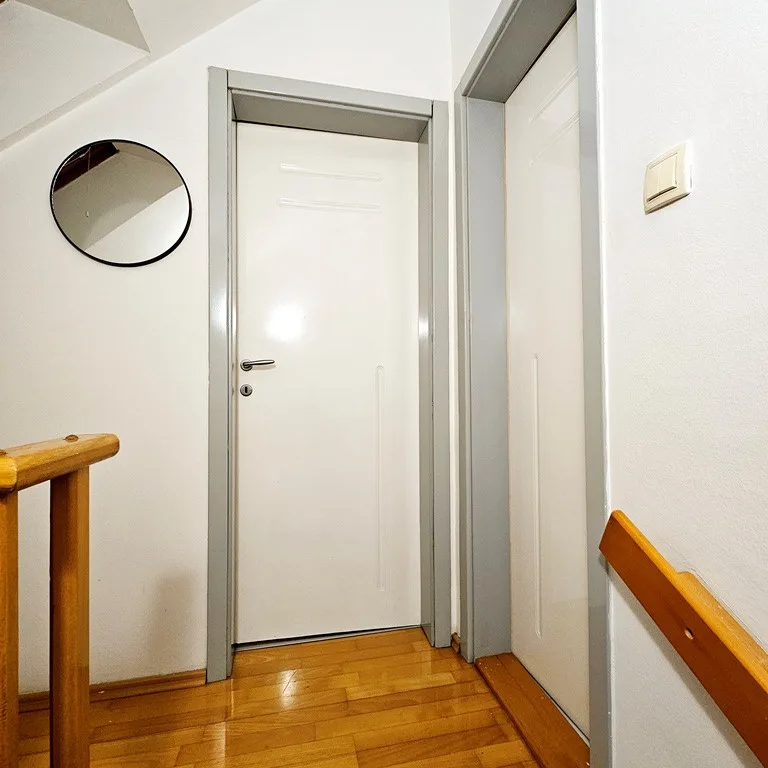 Jednoiposoban stan na prodaju, Centar, Novi Sad, 42m², 125.000 €