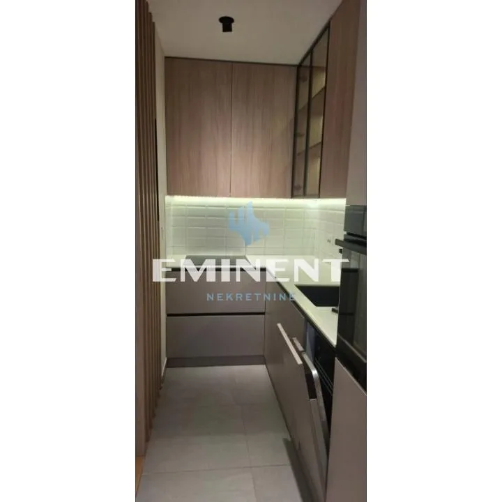 Stan Izdavanje Beograd Blok 65 60 m2