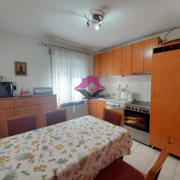 Stan Prodaja Beograd Novi Grad 92 m2