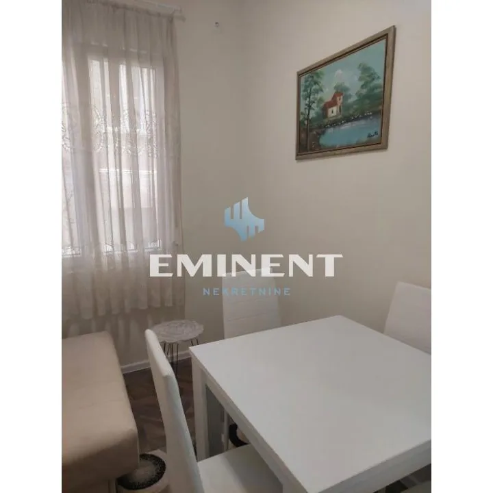 Stan Izdavanje Beograd Centar (Čukarica) 30 m2