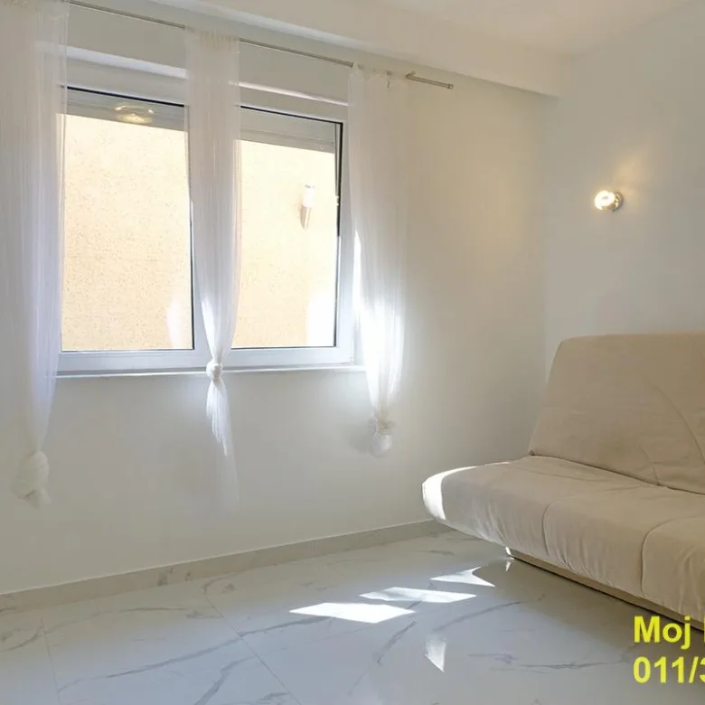 Stan Prodaja Beograd Dedinje 80 m2