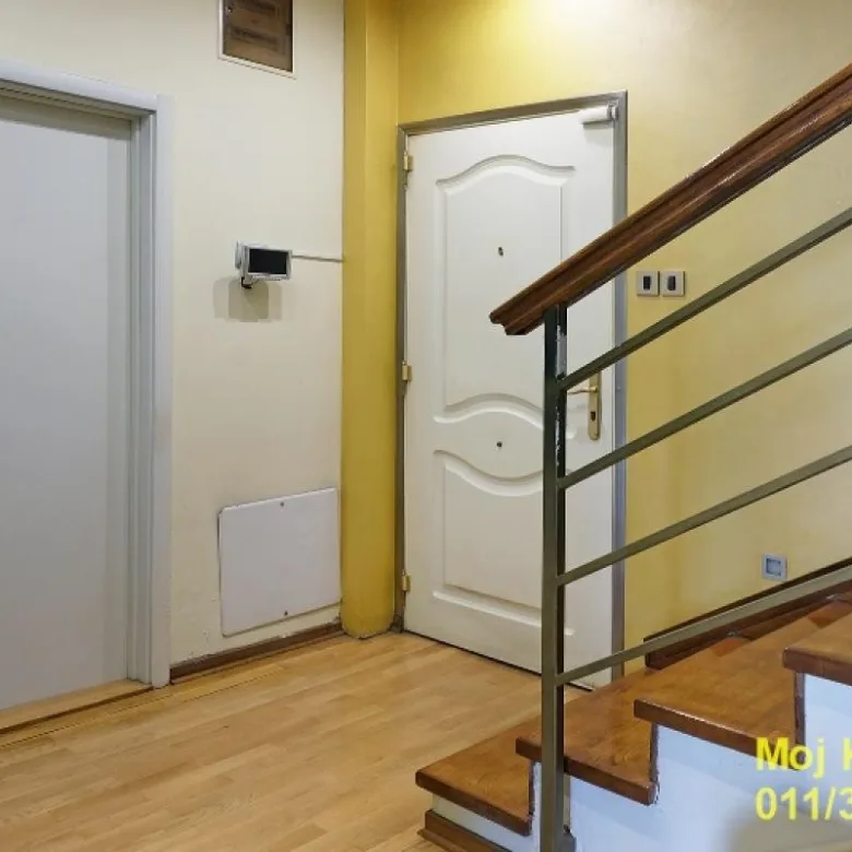 Četvorosoban stan na prodaju, Dedinje, Beograd, 142m², 1. sprat, 380.000 €