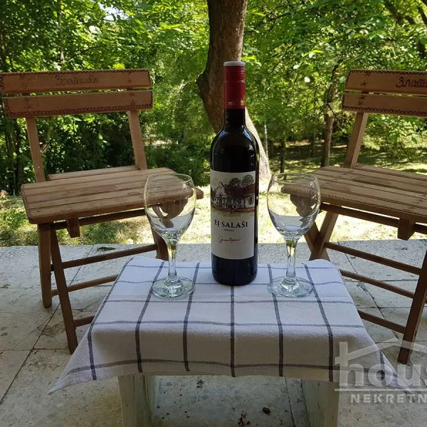 Kuća na prodaju, Susek, Beočin, 100m², 226.600 €