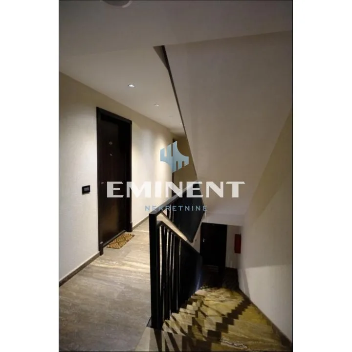 Dvosoban stan za izdavanje, Voždovačka Crkva, Beograd, 42m², 700 €/mes