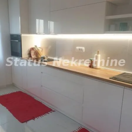 Kuća Prodaja Irig  360 m2