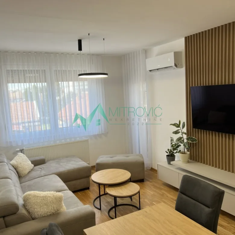 Stan Prodaja Novi Sad  45 m2
