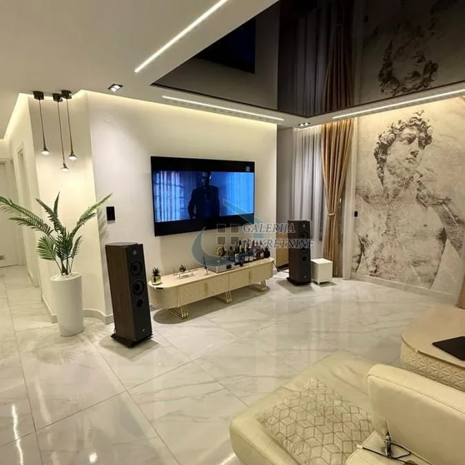 Stan Prodaja Beograd Đeram 70 m2
