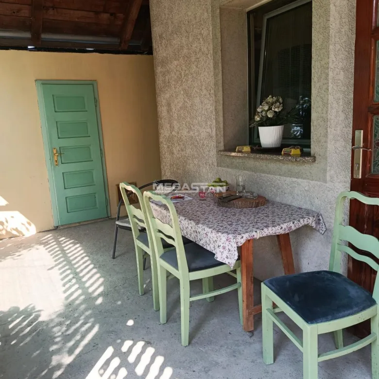 Kuća za izdavanje, Borča, Beograd, 83m², 500 €/mes