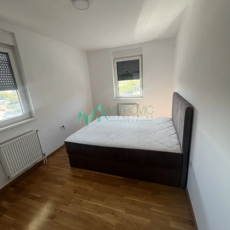 Stan Izdavanje Novi Sad Bulevar Patrijarha Pavla 55 m2