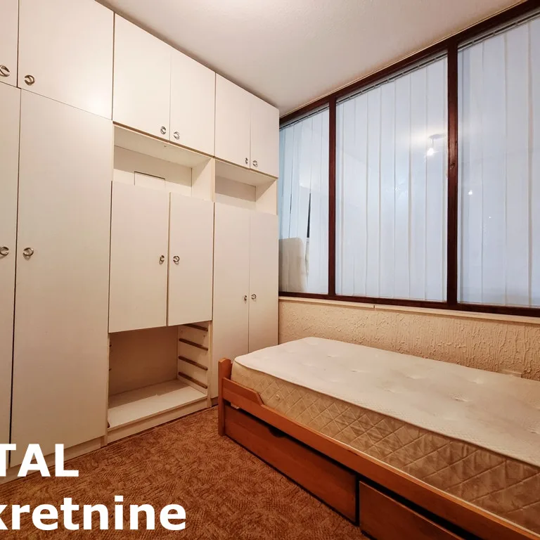 Trosoban stan na prodaju, Adamovićevo Naselje, Novi Sad, 57m², Prizemlje, 136.800 €
