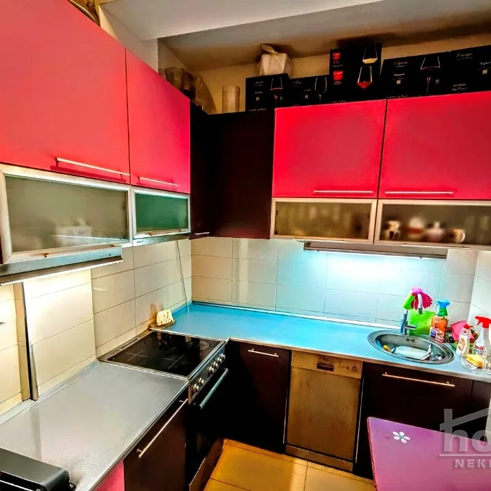 Četvorosoban stan na prodaju, Liman 3, Novi Sad, 105m², 278.100 €