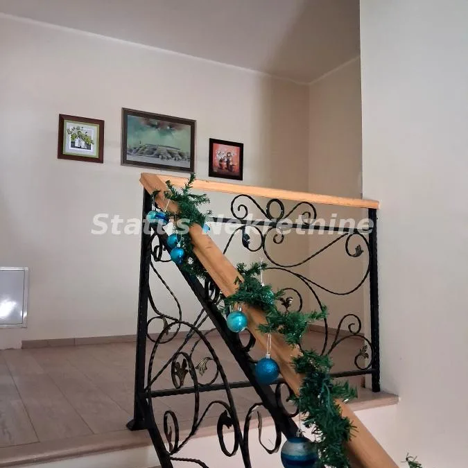 Kuća za izdavanje, Sremska Kamenica, Novi Sad, 157m², 1.600 €/mes