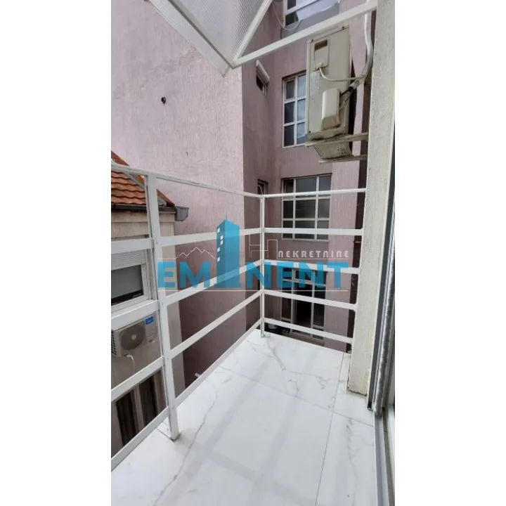 Dvosoban stan za izdavanje, Čubura, Beograd, 38m², 800 €/mes