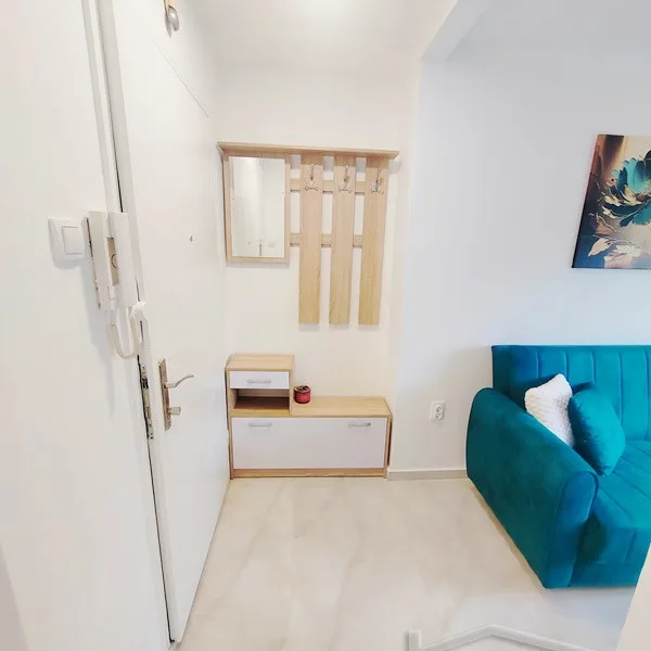 Stan Prodaja Novi Sad  14 m2