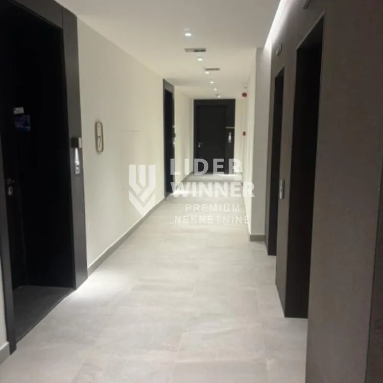 Četvorosoban stan za izdavanje, Blok 64, Beograd, 120m², 2.000 €/mes