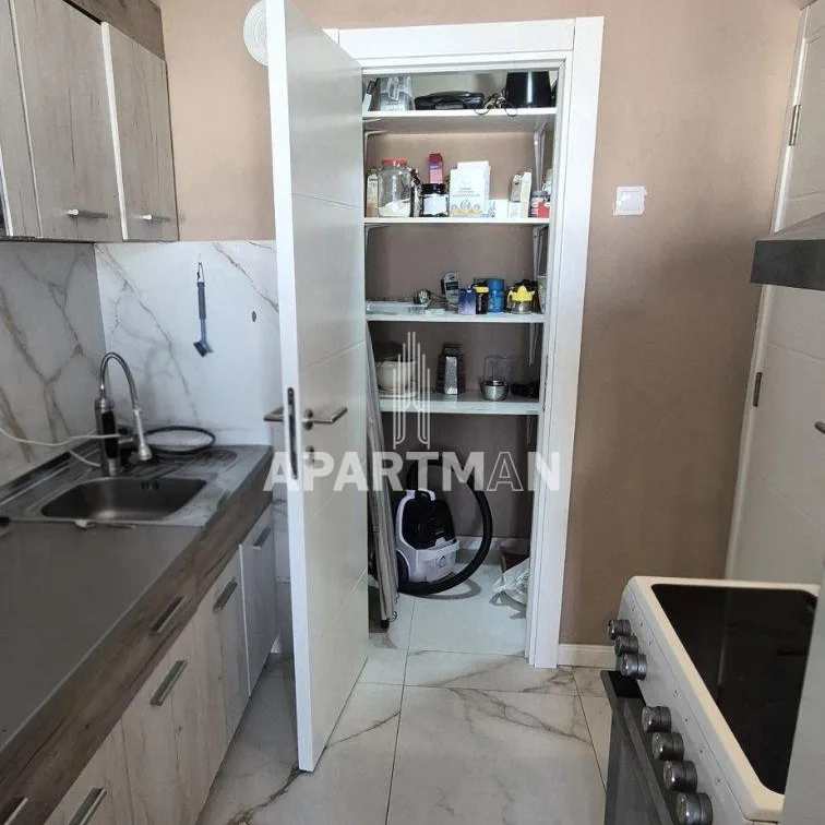 Stan Prodaja Beograd Blok 45 90 m2