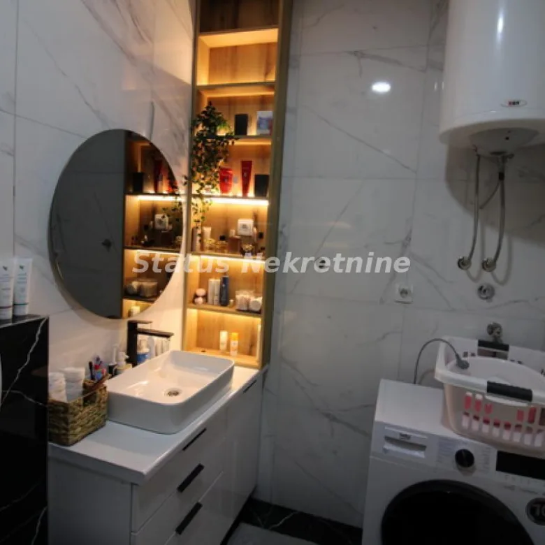 Trosoban stan na prodaju, Petrovaradin, Novi Sad, 62m², 150.000 €