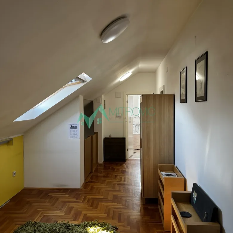 Petosoban stan na prodaju, Podbara, Novi Sad, 129m², 293.550 €