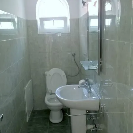 Kuća na prodaju, Veternik, Novi Sad, 220m², 489.000 €