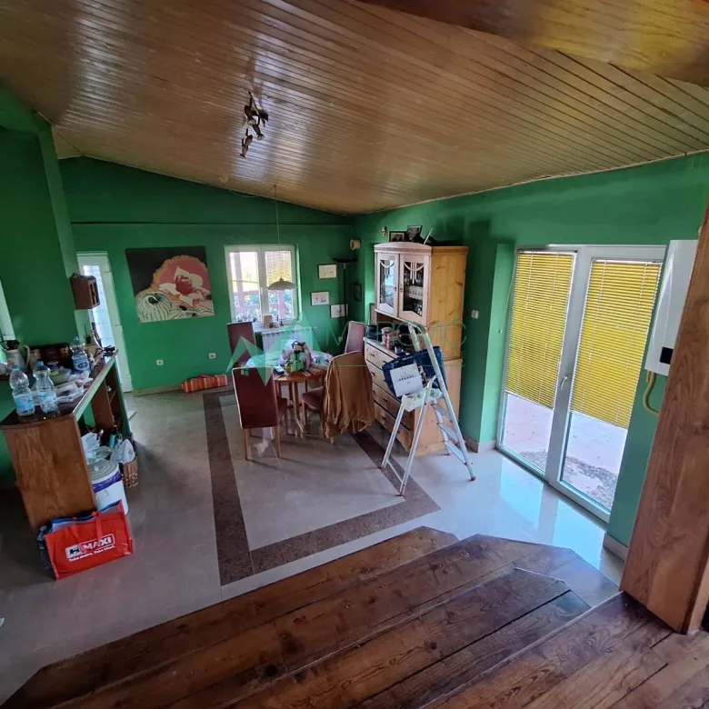 Kuća na prodaju, Rakovac, Beočin, 135m², 164.800 €