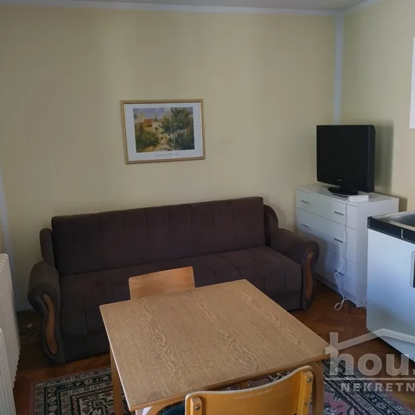 Stan Izdavanje Novi Sad  20 m2