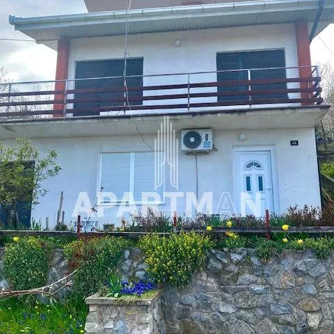 Kuća Prodaja Topola  330 m2